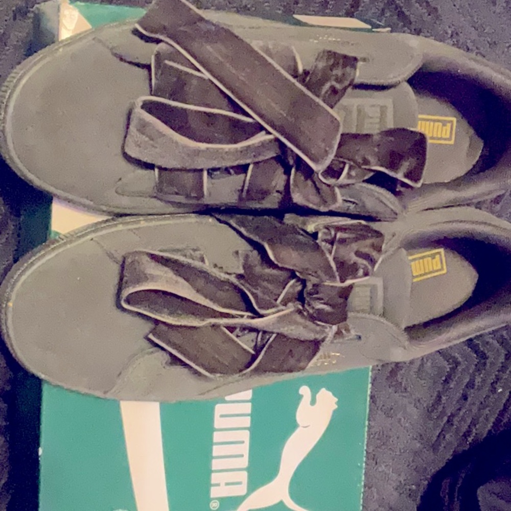 Suede Heart Winter Velvet Jr						Olive Night-PUMA Team Gold